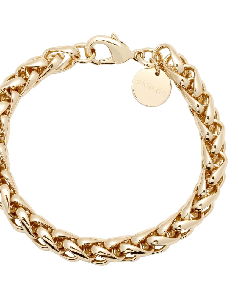 Front of a size 8" Esmé Bracelet 8" Gold in Gold by Eklexic. | dia_product_style_image_id:275338